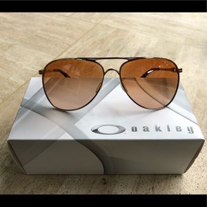 Oakley Caveat Aviator Sunglasses